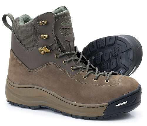 zu sehen ist ein braun-schwarzer Watschuh von der Seite