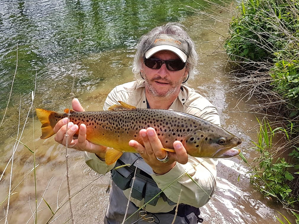 Fliegenfischen und Kurse an der Nau